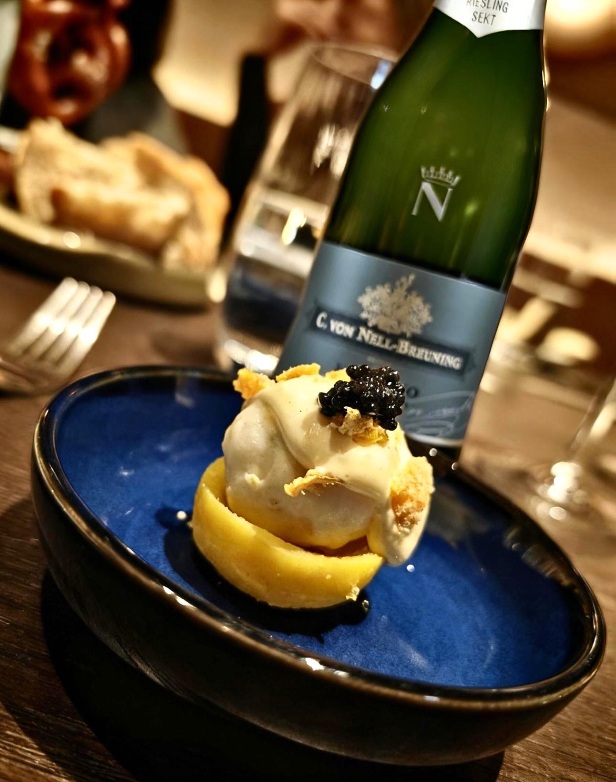 跨界乾杯：墨魚丸遇上德國氣泡酒🥂